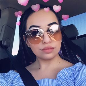 Meet your Posher, Lesley